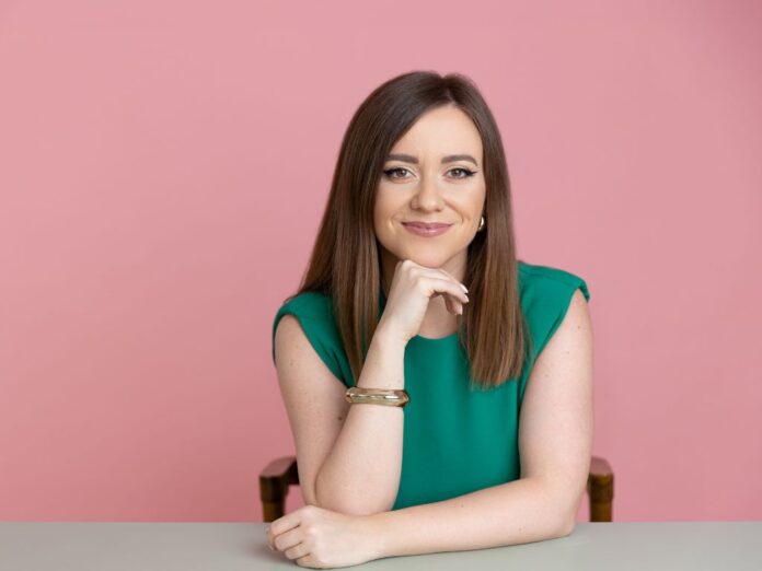 Diana Coman, specialist în comunicare digitală