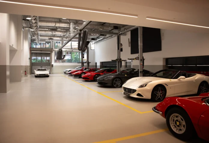 Mașinile de lux intră în seifurile băncilor: JPMorgan acceptă Ferrari și Porsche drept garanții pentru credite