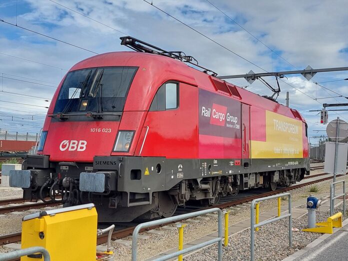 ÖBB Rail Cargo Group își extinde rețeaua intermodală și consolidează conexiunile către România