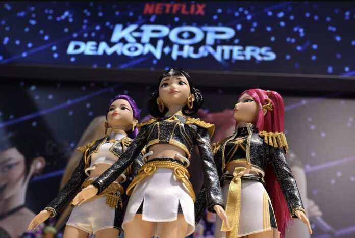Mattel lansează păpuși inspirate din „KPop Demon Hunters”, cel mai vizionat film Netflix