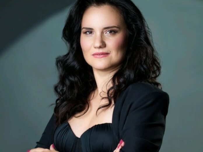 Oana Constantinescu, People & Organization Business Partner