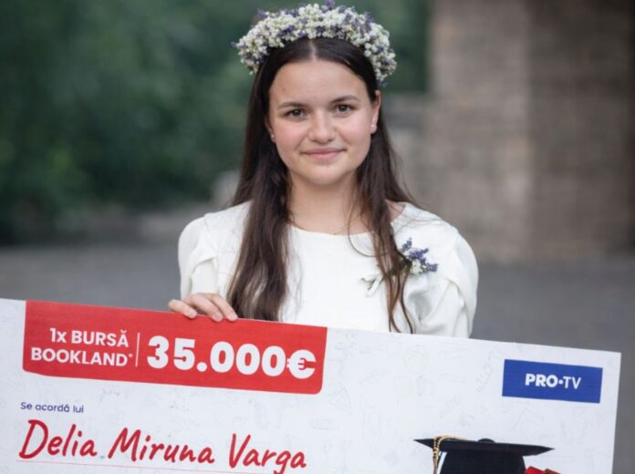 Delia Miruna Varga, câștigătoare Bursă Bookland